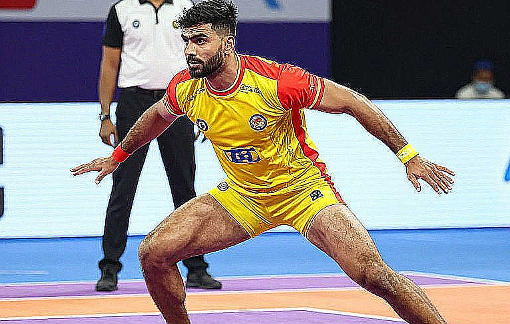৬৩-৩১ যেখানে, প্রশ্নটা সেখানে নয়: ঢাকার সেমিফাইনালের আগে ময়মনসিংহের মিরাজ