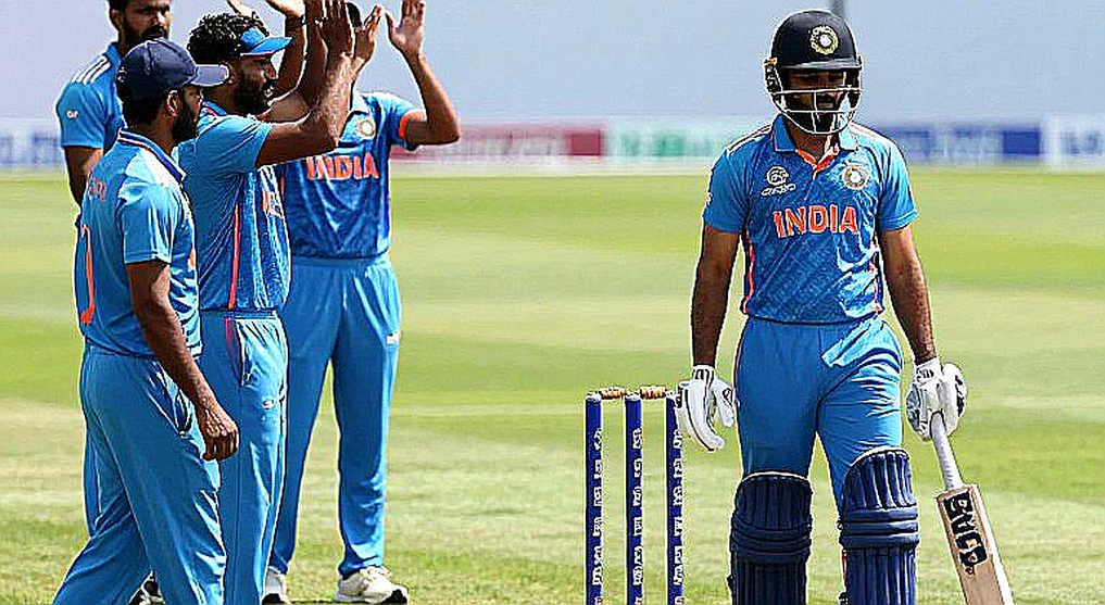 এক কারফিউ, দুই ক্রিকেটার, আর রাগবি মাঠ থেকে ঝরে পড়া এক নাম
