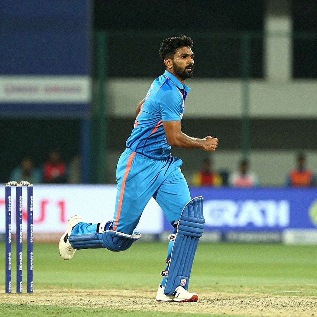 রেজিস্ট্রেশন লেজারের যুদ্ধ: এশিয়ার ফ্র্যাঞ্চাইজি ক্রিকেটে বেতনের কাগজ কে নিয়ন্ত্রণ করবে